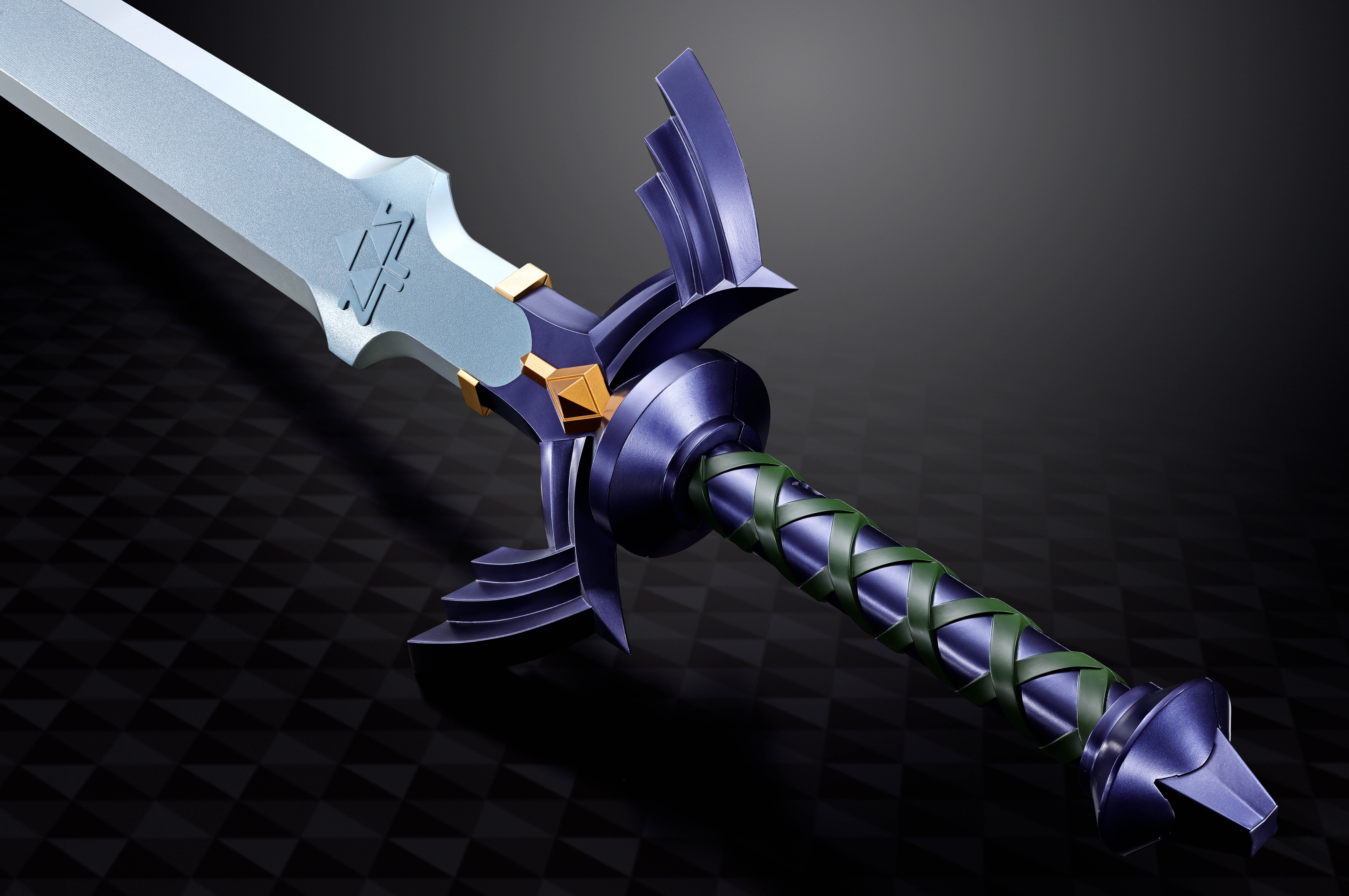 The Legend of Zelda Proplica Master Sword 41.3-Inch Prop Replica