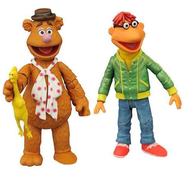 The Muppets Select Series 1 Fozzie Bear & Scooter Action