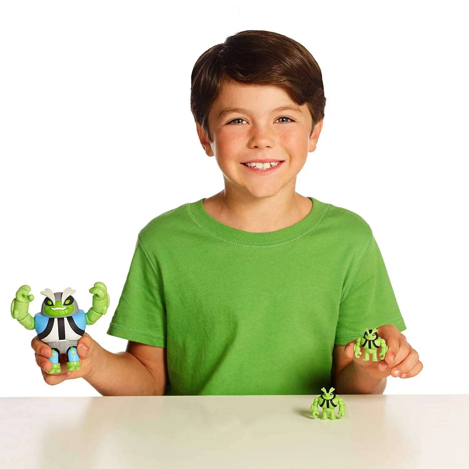 Ben 10 shops slapback figure