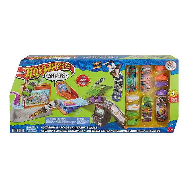 Hot Wheels Skate Aquarium & Arcade Skatepark Bundle Playset