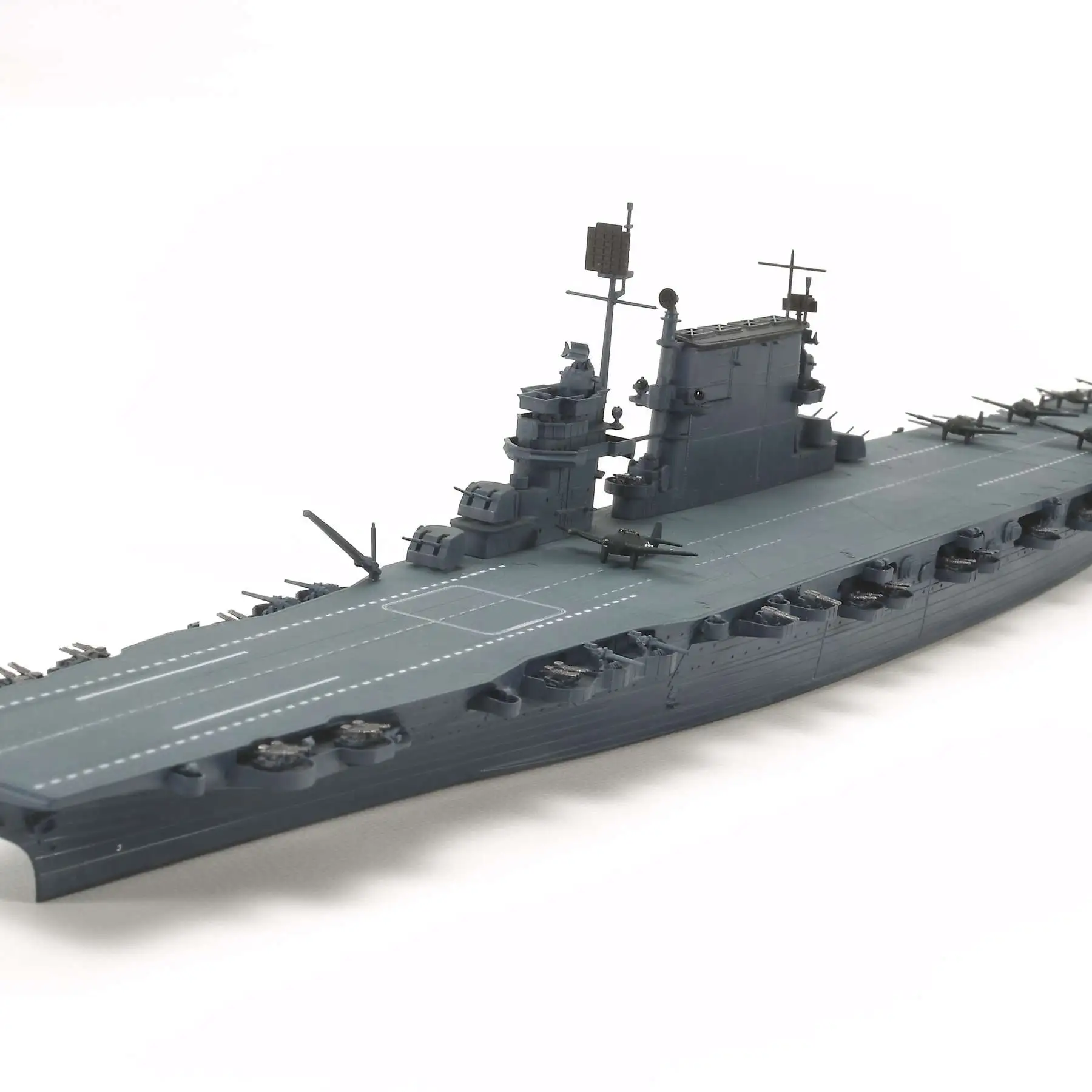 Tamiya USA Water Line Series U.S. Aircraft Carrier Saratoga 1700 Model ...