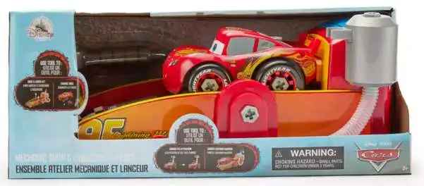 Disney / Pixar Cars Lightning McQueen Mechanic Shop & Launcher Playset