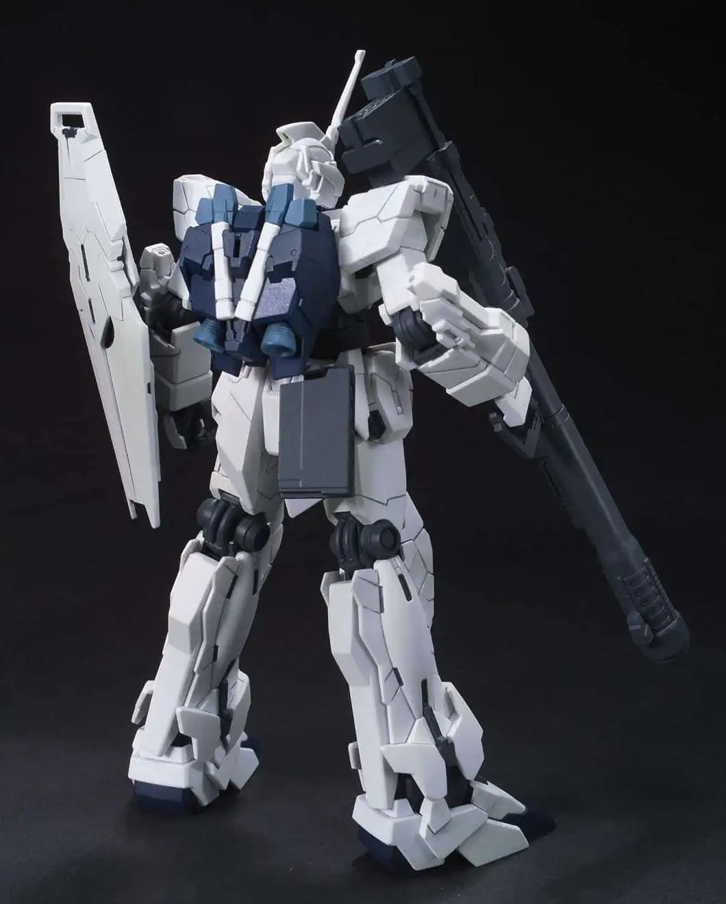 Gundam High Grade Universal Century RX-0 Unicorn Gundam