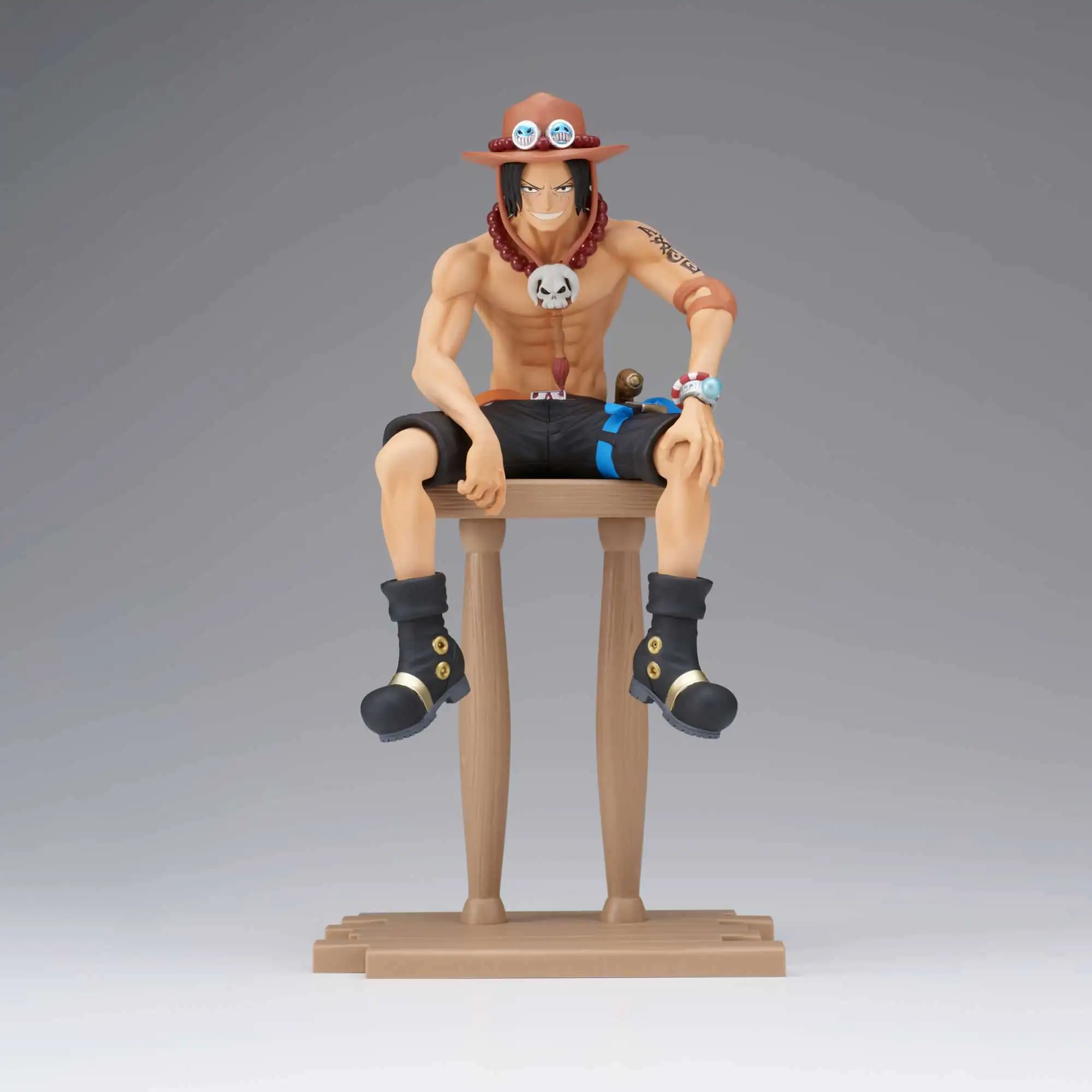Banpresto One Piece 5.9-Inch The Portgas D Ace Figure, King of Artists  Series