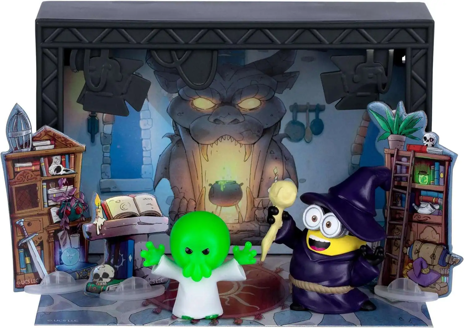 Despicable Me Minions & Monsters Cast & Crew Wizard's Lair Sound Stage Story Pack [2 Mini Figures, Sound Stage & 3 Props]