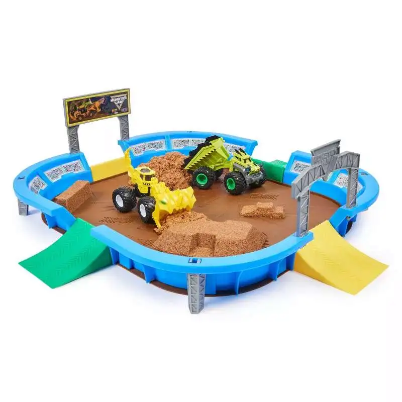 Monster Jam Monster Dirt Arena Exclusive Playset [Includes Dirt Squad Scoopz & Axel]