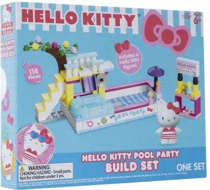 Sanrio Hello Kitty Pool Party Building Block Set