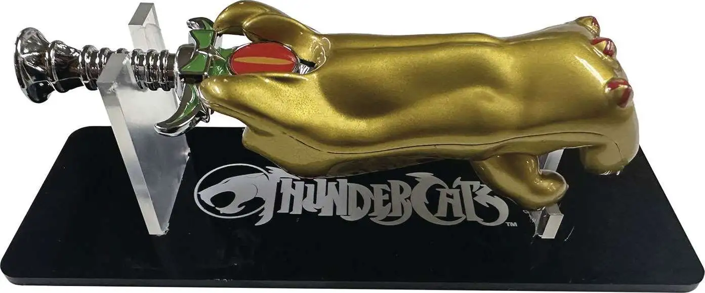 Thundercats Sword of Omens & Claw Shield Scaled Prop Replica