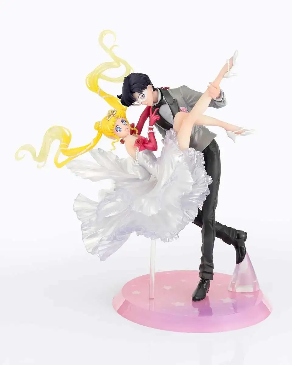 Tamashii Nations Sailor Moon Figuarts Zero Chouette Usagi & Tuxedo Mask 9.3-Inch Collectable Figure [Moonlight Glow Edition]