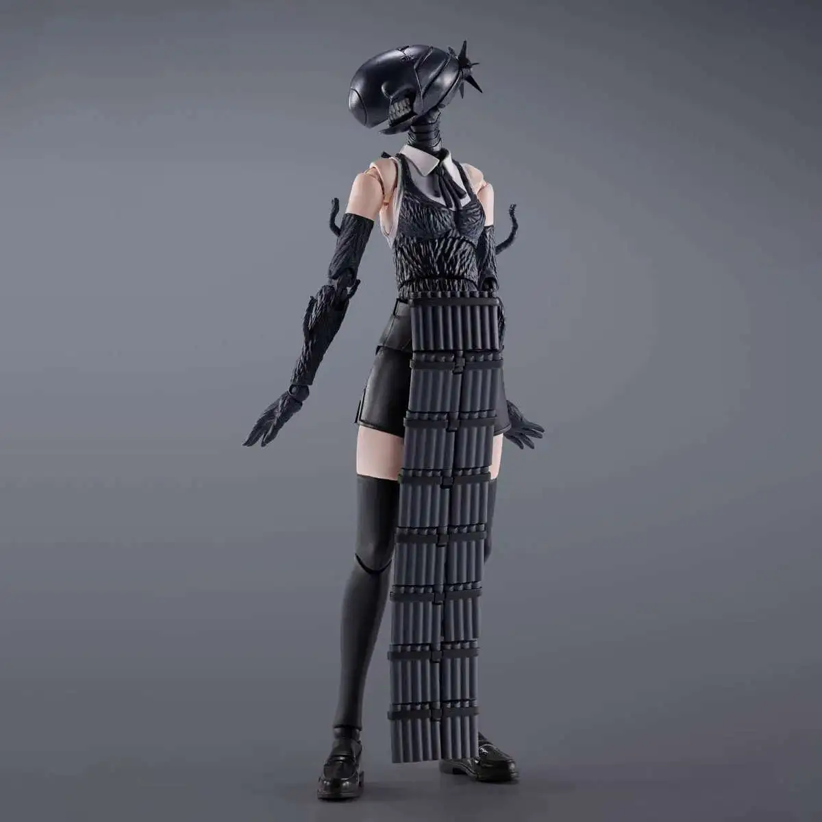 Tamashii Nations Chainsaw Man S.H.Figuarts Bomb 5.3-Inch Collectable Figure (Pre-Order ships June)