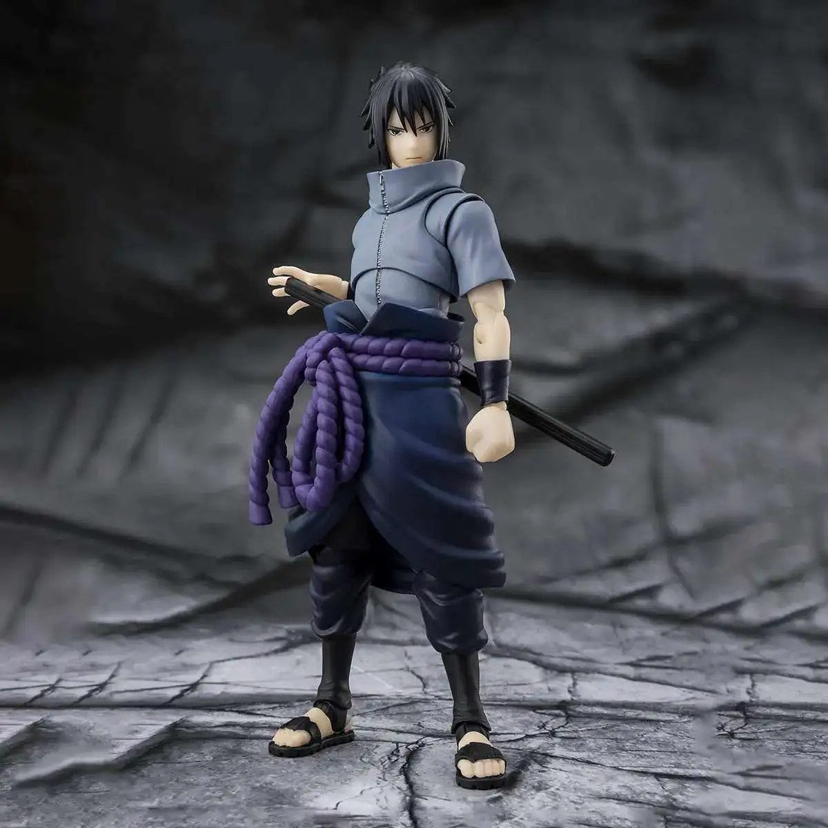Tamashii Nations Naruto Solidary Shinobi S.H.Figuarts Sasuke Uchiha 5.7-Inch Collectable Figure (Pre-Order ships June)