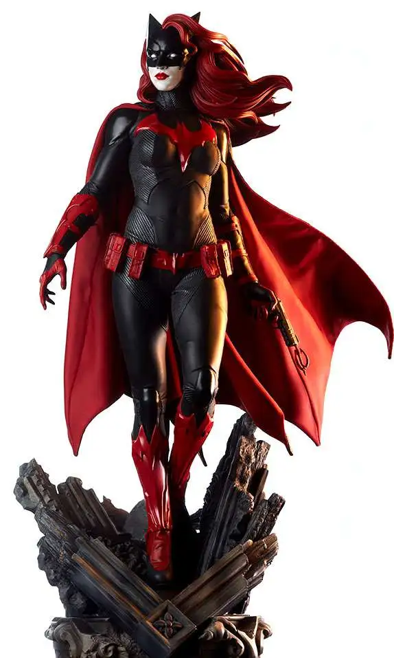 DC Batwoman 22-Inch Premium Format Figure