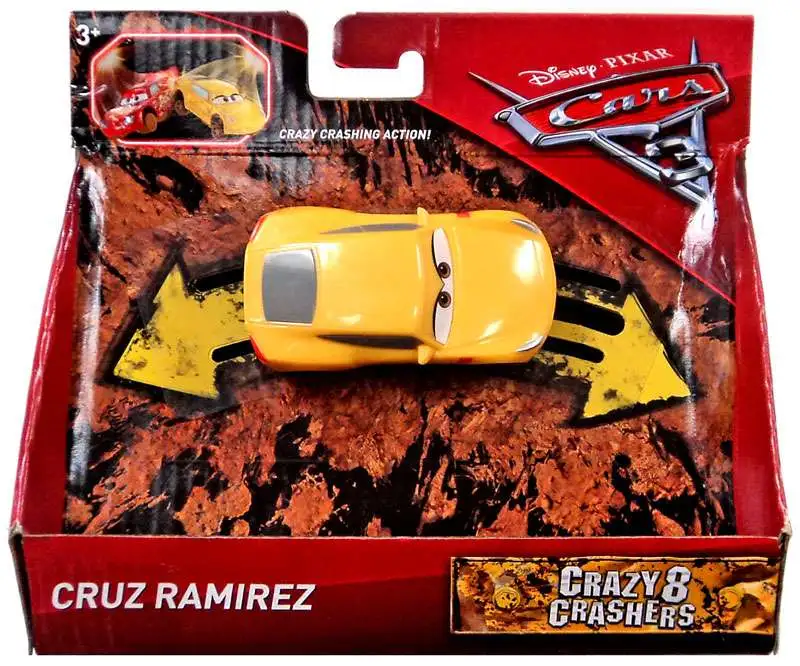 Cars 3 RC Car Cruz Ramirez Lightning Mcqueen crazy crash