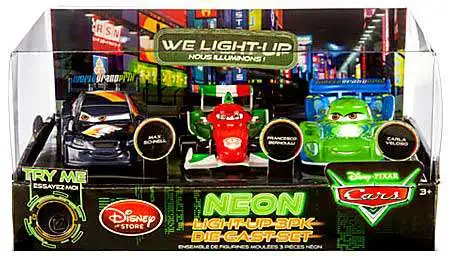 Rook Verslaafde Shipley Disney Pixar Cars Neon Light-Up Die Set 2 Exclusive 143 Diecast Car 3-Pack  Damaged Package - ToyWiz
