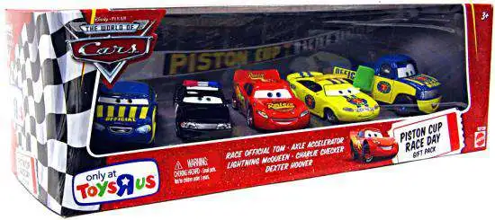 Disney Pixar Cars 3, Race Official Tom & Lightning McQueen 2-Pack