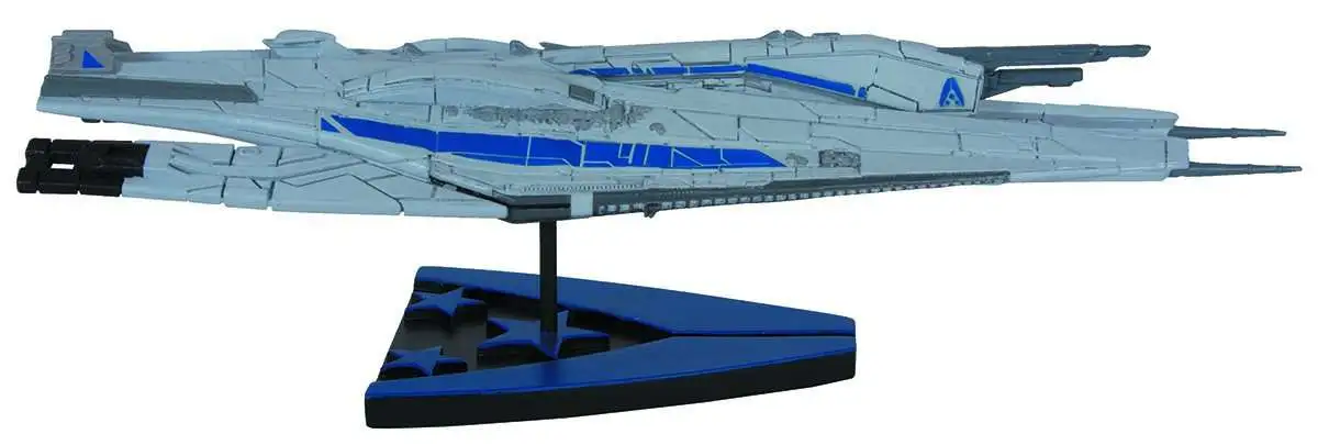 Mass Effect Alliance Cruiser 9.25-Inch Statue [Game Color, Damaged Package]