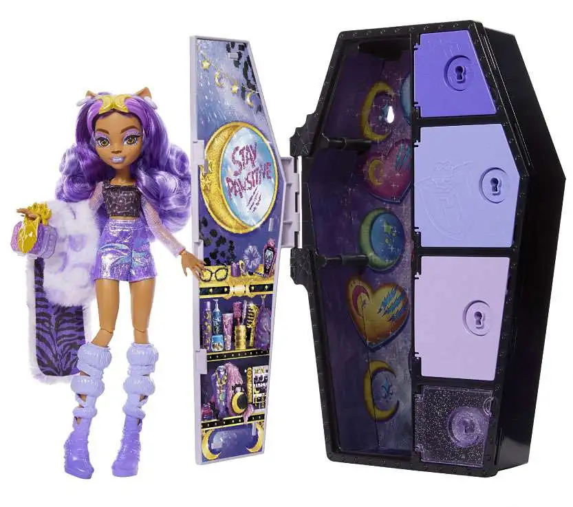  Monster High Skulltimate Secrets Fearidescent Series Doll &  Accessories, Draculaura, Dress-Up Locker & 19+ Surprises For 4 years and  older : Toys & Games