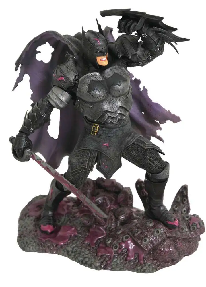 The Dark Knight DC Gallery Batman 9-Inch Collectible PVC Statue