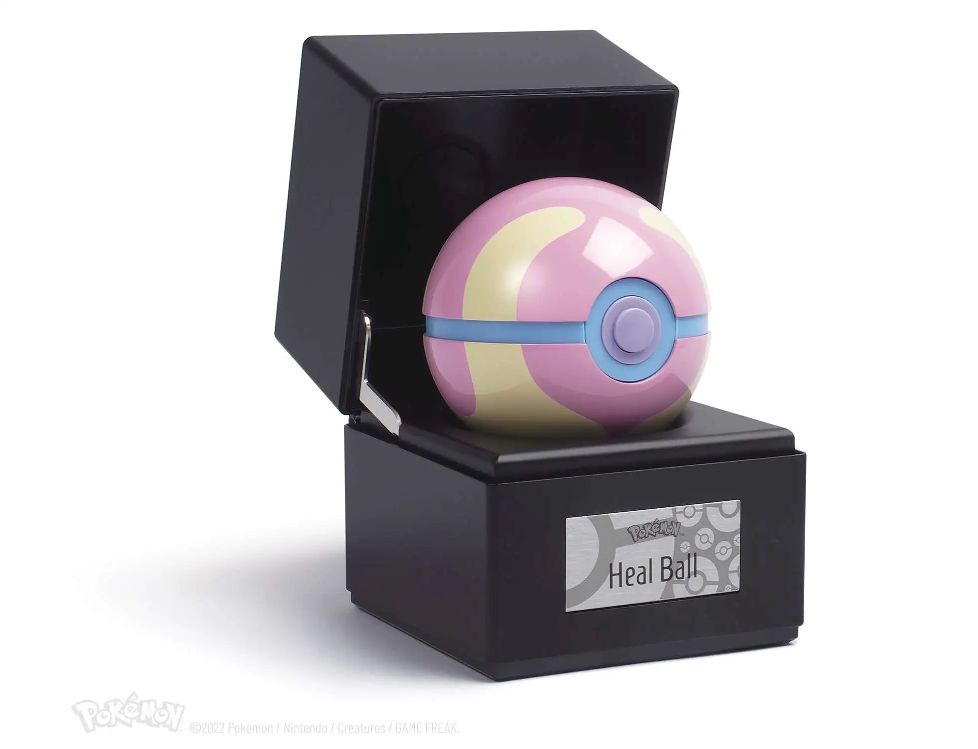 Pokemon Heal Ball Die-Cast Poke Ball Replica (Pre-Order ships October)