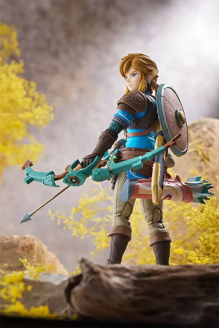 The Legend of Zelda: Tears of the Kingdom Figma Link Action Figure [Deluxe Version] (Pre-Order ships January)