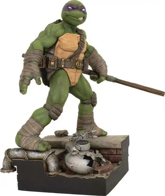 Teenage Mutant Ninja Turtles Gallery Donatello 9-Inch PVC Figure Statue (Pre-Order ships November)