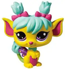 Littlest Pet Shop Fairies Glistening Garden Enchanted Figures – Lion & Baby Caterpillar Magic Playset