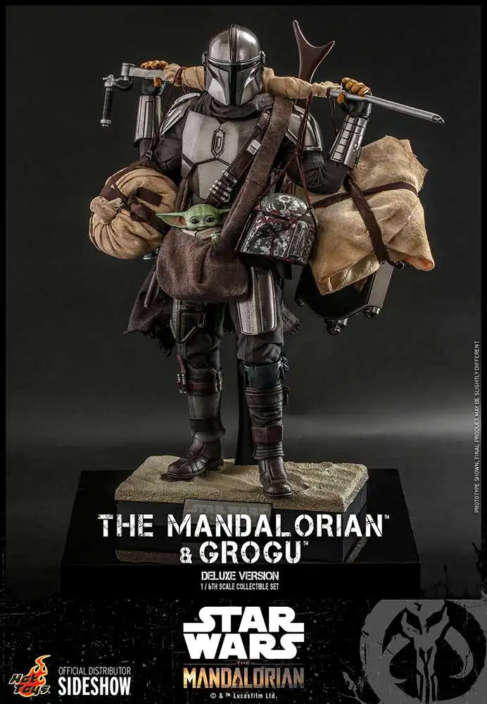 Star Wars The Mandalorian & Grogu Collectible Figure [Deluxe Version] (Pre-Order ships January 2023)