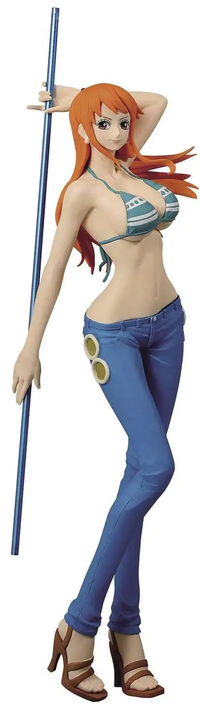 One Piece Glitter & Glamour Nami 10-Inch Collectible PVC Figure