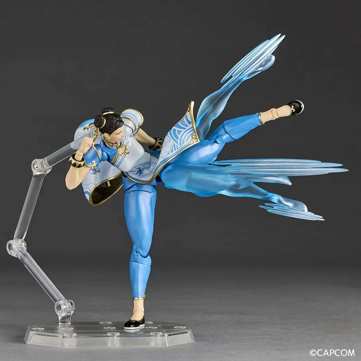 Street Fighter Amazing Yamaguchi Revoltech Chun-Li 6 Action Figure