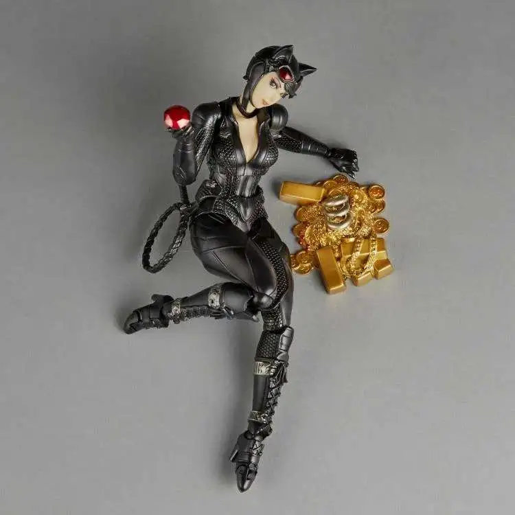 DC Amazing Yamaguchi Revoltech Catwoman 6 Action Figure Kaiyodo