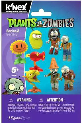 Plants vs. Zombies Comic Book Pack with 3 Figure 