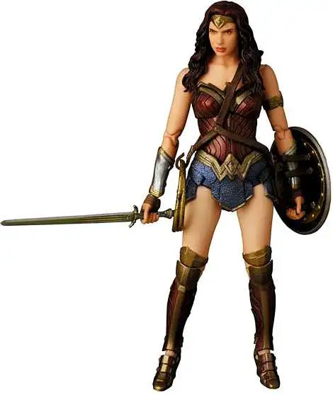 DC Batman v Superman: Dawn of Justice MAFEX Wonder Woman Exclusive Action Figure No.024 [Dawn of Justice, Damaged Package]