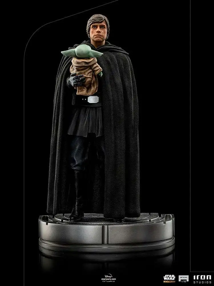 Star Wars The Mandalorian Luke Skywalker & Grogu Statue