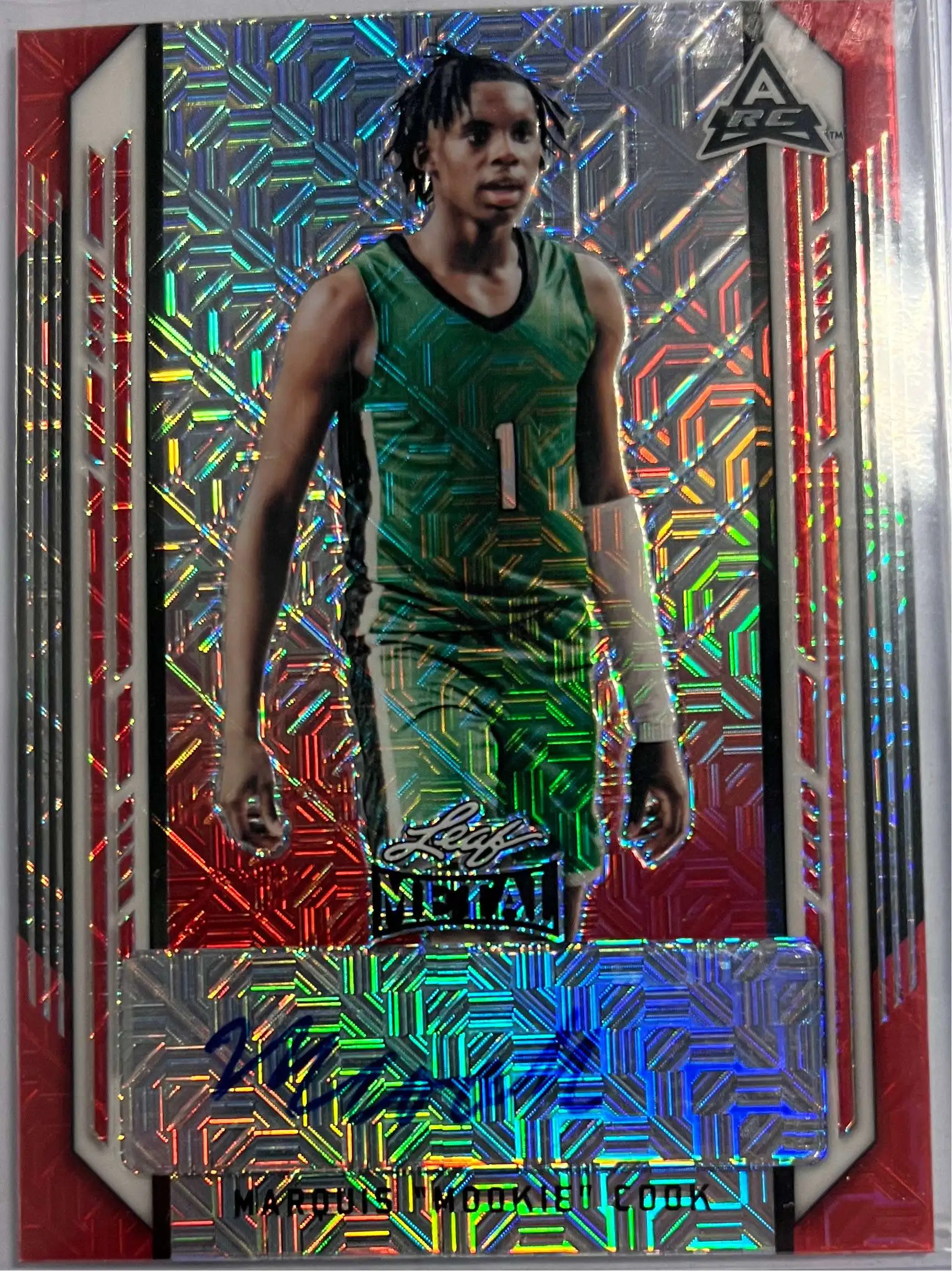 NBA 2022 Leaf Basketball Marquis "Mookie" Cook 1/2 Rookie Autographed Single Card BA-MC3 [Red Cracked Ice]