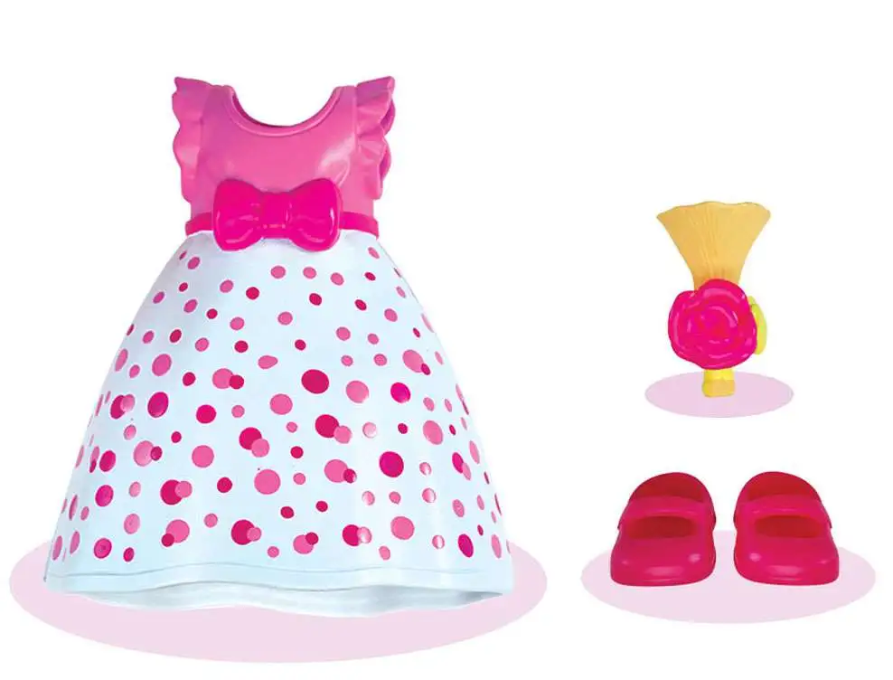 Masha and the Bear Snap N Fashion Birthday Masha Figure Spin Master - ToyWiz