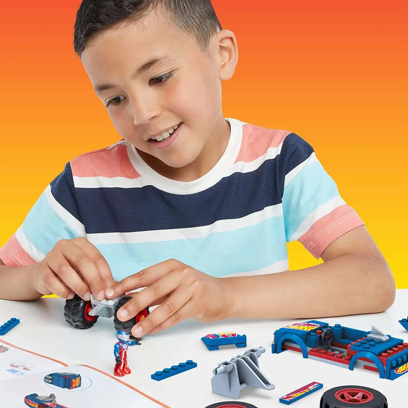  Mattel Hot Wheels Ready-to-Race Monster Truck Builder Race Ace,  27-Piece Pretend Play Set, Kids Toys for Ages 3 Up by Just Play : Toys &  Games