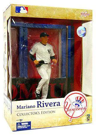 McFarlane Toys MLB New York Yankees Sports Baseball Collector's Edition Mariano Rivera Action Figure [Damaged Package]