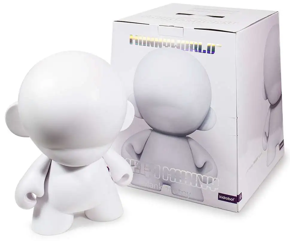 MunnyWorld Mega MUNNY DIY 18-Inch Vinyl Figure (Pre-Order ships February)