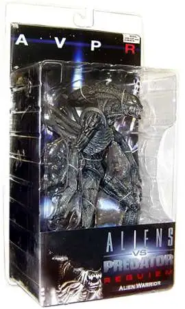 NECA Alien vs Predator AVP Requiem Cloaking Wolf Action Figure DAMAGED BOX 