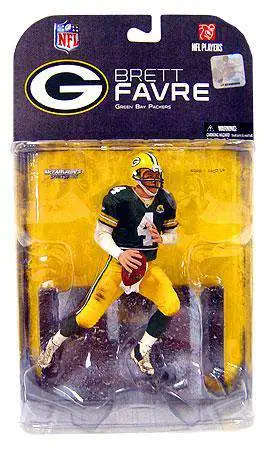 McFarlane Toys NFL Green Bay Packers Sports Football Series 17 Brett Favre Action Figure [No 'C' on Jersey Variant, Damaged Package]