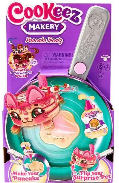 Cookeez Makery Bake Your Own Plush PANCAKE Treatz (Frying Pan) Mystery Pack [1 RANDOM Scented Character]