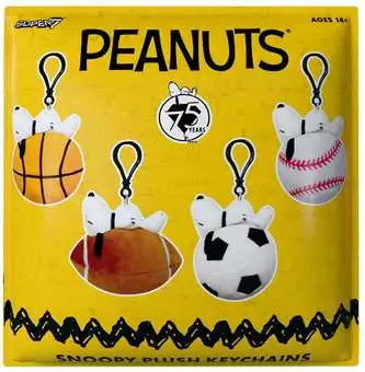 Peanuts Super Duper Plush Keychain Wave 01A Snoopy Sports 4-Inch Mystery Pack [1 RANDOM Figure]