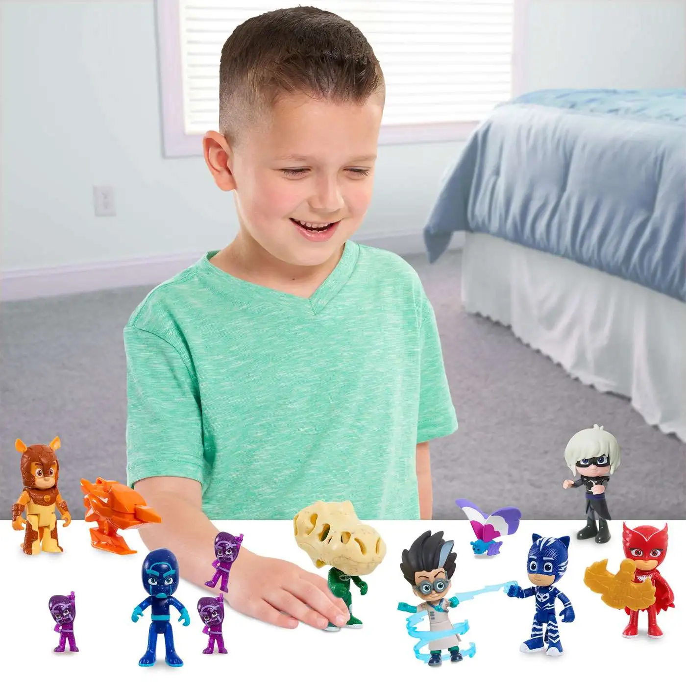 PJ Masks Deluxe 16-Piece Figure Set - Branded Mailer, Kids Toys for Ages 3  Up by Just Play