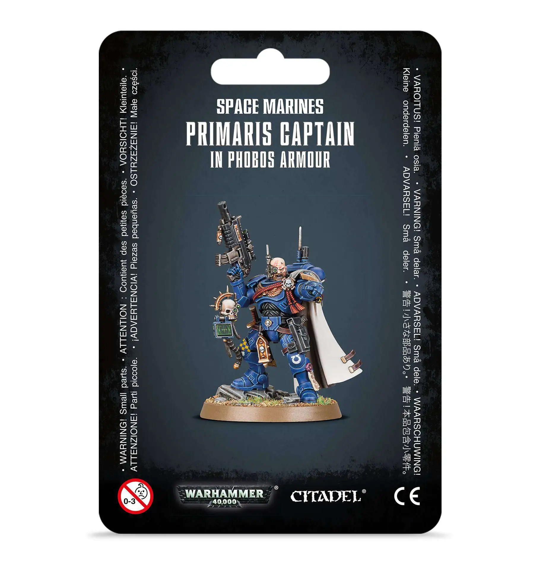 Warhammer 40,000 Space Marines Captain in Phobos Armour