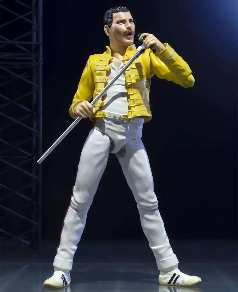 Figuarts Queen Freddie Mercury Action Figure BANDAI Giappone S.H 