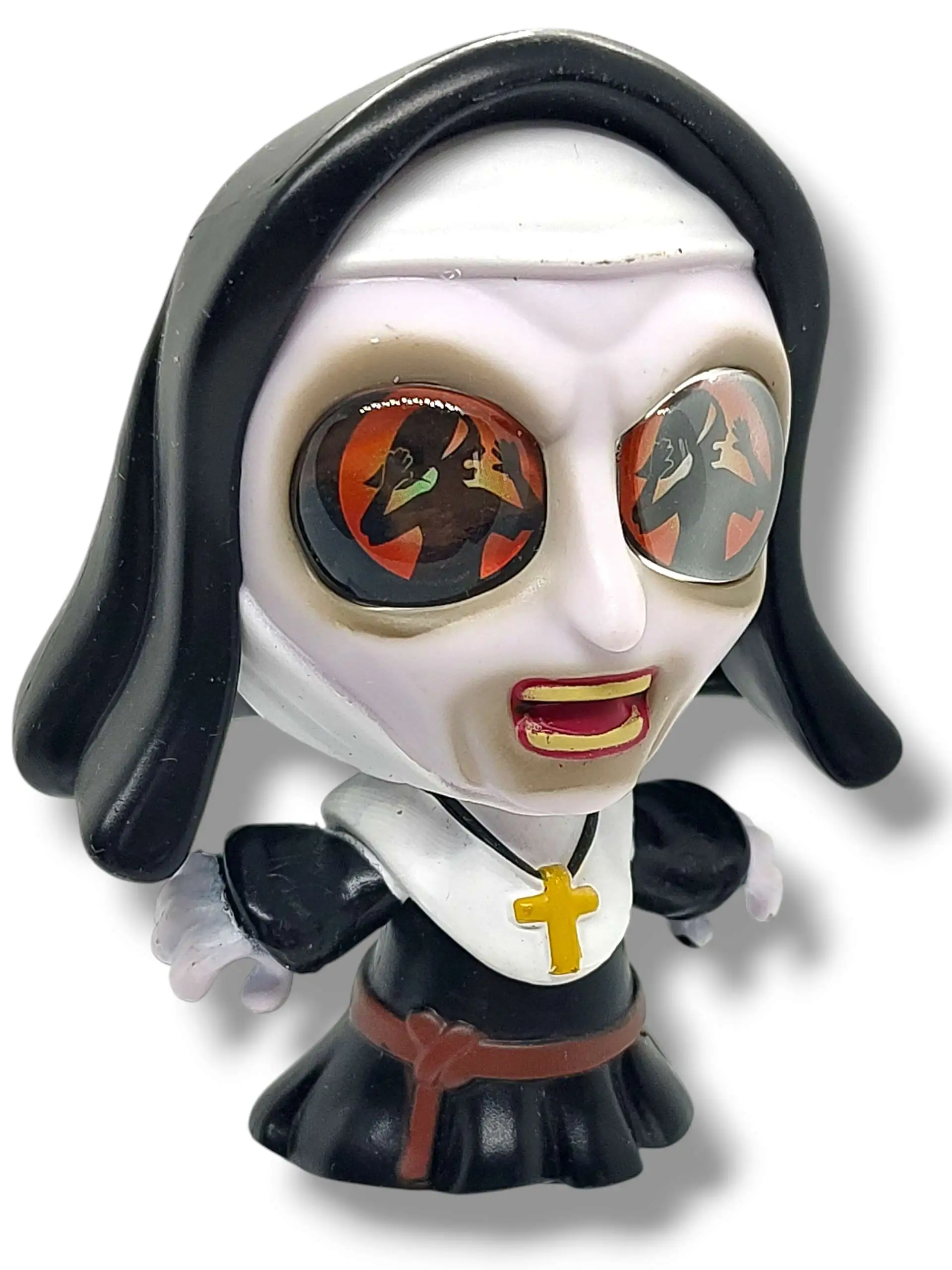 Tiny Nightmares Terrif-Eyes Series 1 The Nun Minifigure Loose Just