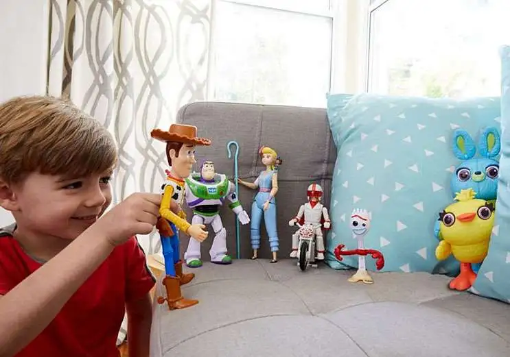 Disney Toy Story 4 Ultimate Gift Pack Includes 7-Characters