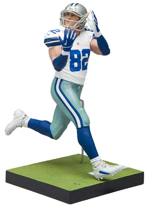 Dallas Cowboys NFL Madden 18 Ultimate Team Series 2 Figure: Ezekiel Elliott