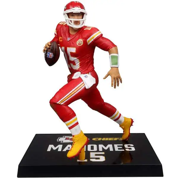 McFarlane Toys NFL Kansas City Chiefs Sports Picks Football Patrick Mahomes Action Figure [Red Jersey, Platinum Edition Chase Version]