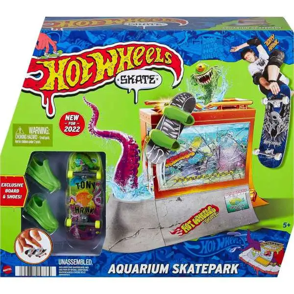 Hot Wheels Aquarium Skatepark Playset